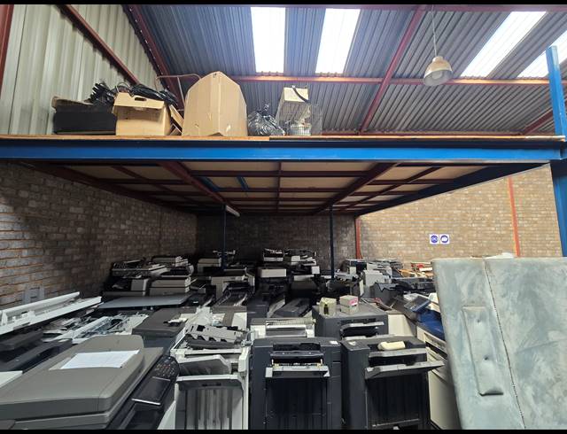 360M² WAREHOUSE FOR SALE IN ANDERBOLT